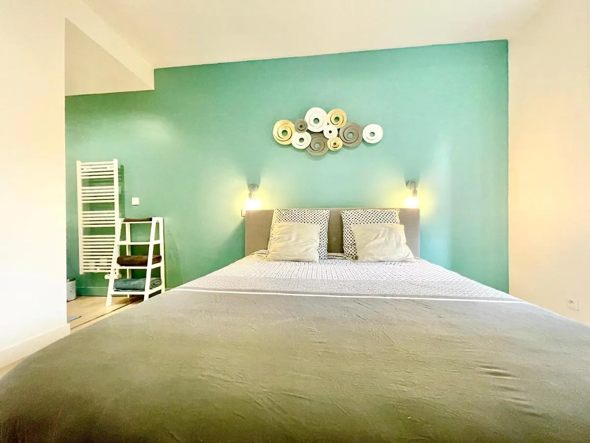 Apartment Lorient - L'Escapade - Lit Queen Size - Proche Centre Et Gare - Internet Haut Debit Fibre