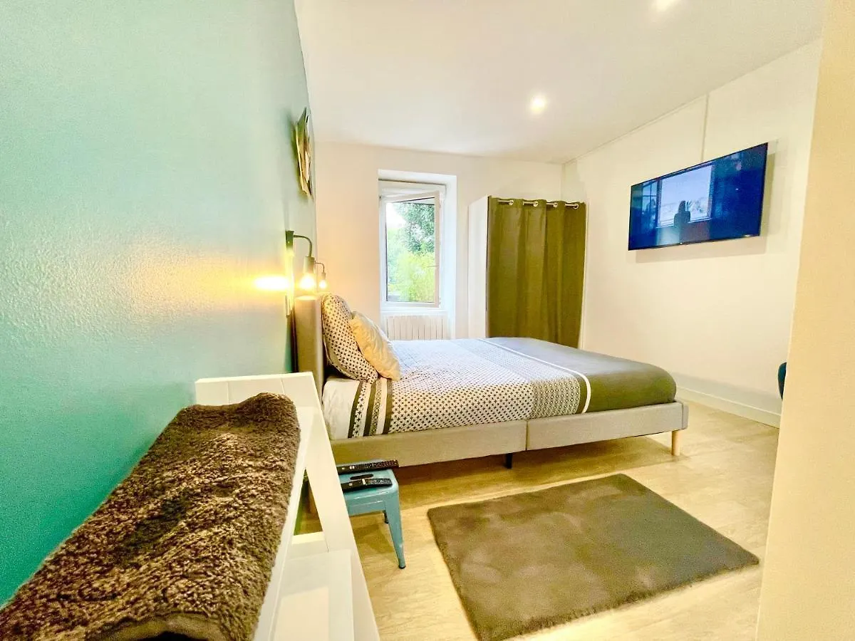 Lorient - L'Escapade - Lit Queen Size - Proche Centre Et Gare - Internet Haut Debit Fibre Apartment